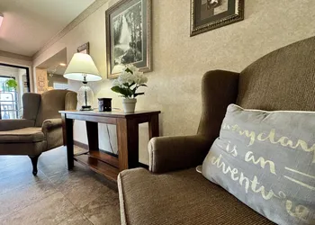 Quilt Inn hotel thumbnail 2