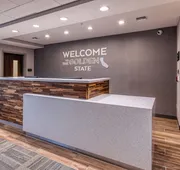 Hampton Inn & Suites Bakersfield Central hotel detail image 4