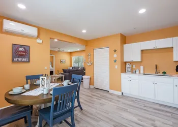 The Lofts at St. Pete Beach hotel thumbnail 5