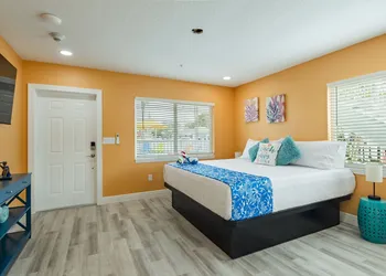 The Lofts at St. Pete Beach hotel thumbnail 7