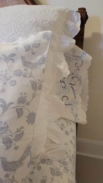 Clinton Pond Bed and Breakfast hotel detail image 2