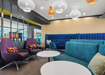 Tru By Hilton Rogers Bentonville hotel thumbnail 4