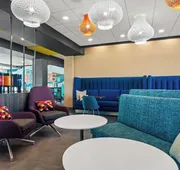 Tru By Hilton Rogers Bentonville hotel detail image 4