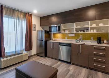 MainStay Suites Lebanon - Nashville Area hotel thumbnail 8