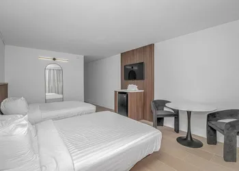 Indigo hotel thumbnail 8