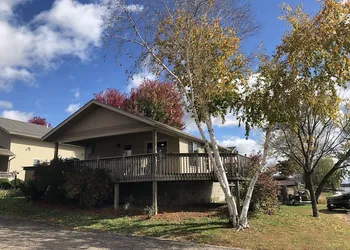 Rivers Edge hotel thumbnail 3