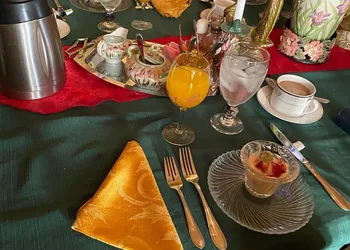 Garden House Bed and Breakfast hotel thumbnail 3