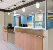 Days Inn & Suites by Wyndham Indianapolis Airport East hotel detail image 3