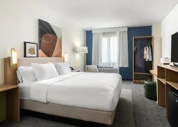 Spark by Hilton Newcomerstown hotel thumbnail 6