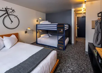The SPARROW hotel thumbnail 4