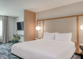 Fairfield Inn & Suites by Marriott Shelbyville hotel thumbnail 8