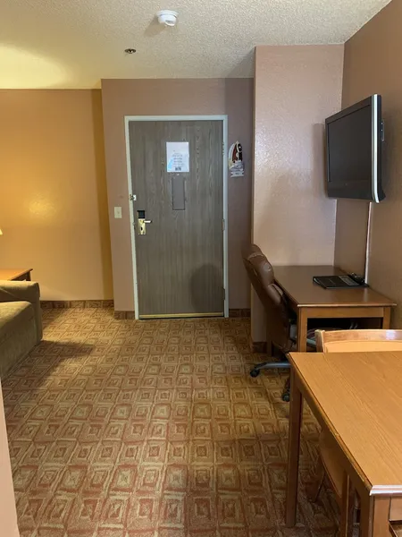 Norland Inn and Suites Roseau hotel detail image 6