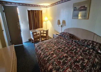 DuBois Manor Motel hotel thumbnail 6