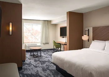 Fairfield Inn & Suites By Marriott Cullman hotel thumbnail 8