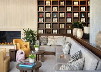 Moxy Boulder University hotel thumbnail 5