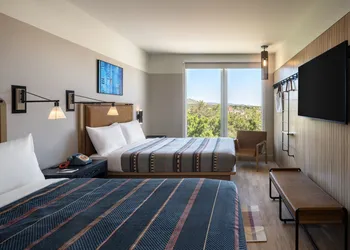 Moxy Boulder University hotel thumbnail 8