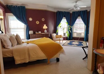 The Kings Throne Inn and Guest House hotel thumbnail 6