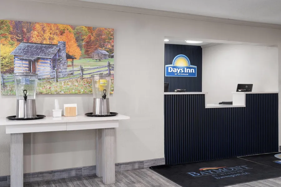 Days Inn By Wyndham Davenport hotel detail image 2