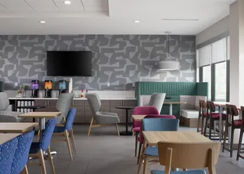 Home2 Suites By Hilton Dallas East hotel thumbnail 3