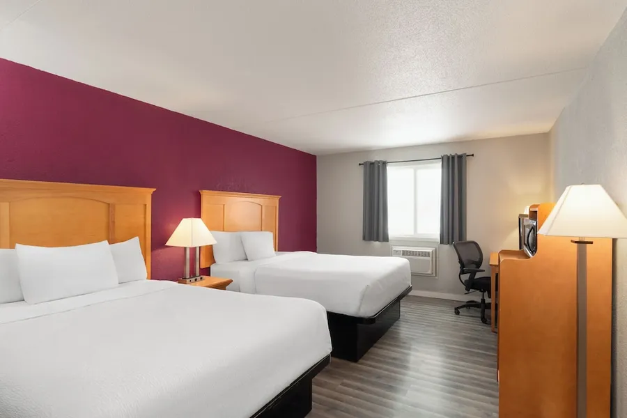 Sauk River Inn & Suites, a Travelodge by Wyndham hotel detail image 6