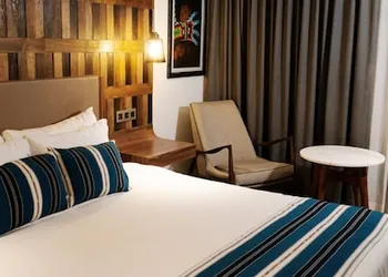 Hotel Indigo Guadalajara Expo by IHG hotel thumbnail 4