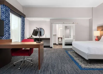 Hampton Inn & Suites Pittsboro hotel thumbnail 7