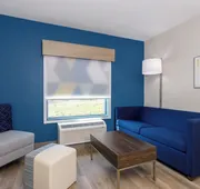 Holiday Inn Express & Suites Macclenny by IHG hotel detail image 5
