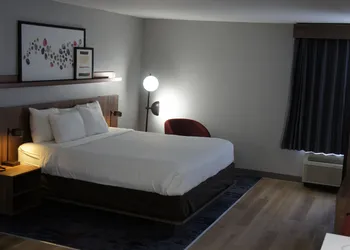 Hawthorn Extended Stay By Wyndham Knoxville hotel thumbnail 2