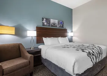 Sleep Inn & Suites Milwaukee/Franklin hotel thumbnail 6