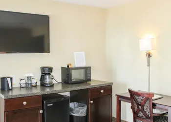 Kelleys Island Venture Resort hotel thumbnail 6