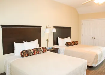 Kelleys Island Venture Resort hotel thumbnail 8