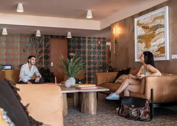 HiBird- Apartment and Suites Hotel hotel thumbnail 6