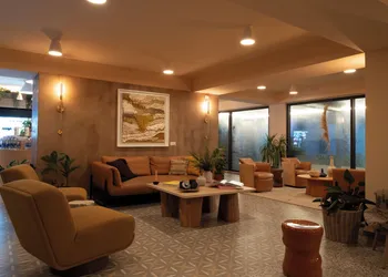 HiBird- Apartment and Suites Hotel hotel thumbnail 8
