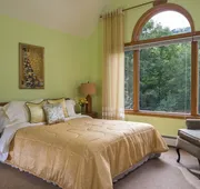 Cherry Valley Manor Luxury Bed and Breakfast hotel detail image 3