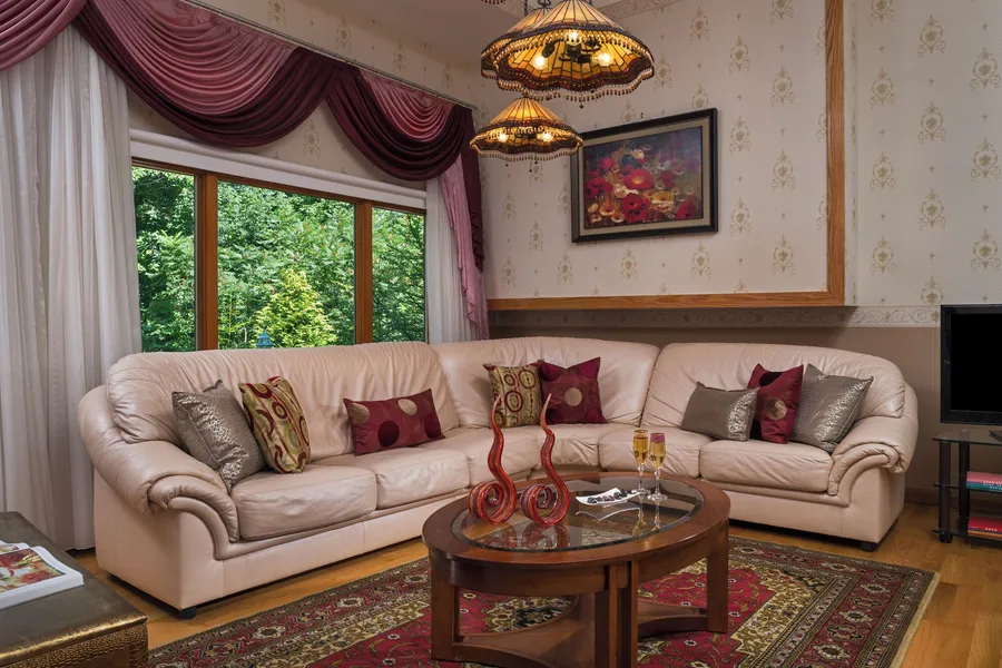 Cherry Valley Manor Luxury Bed and Breakfast hotel detail image 6