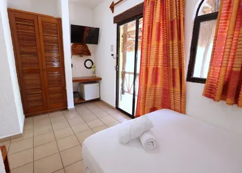 Hotel Bosque Caribe , 5th Av Zone hotel thumbnail 7