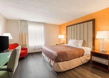 Fairmount Inn & Suites -Stroudsburg hotel thumbnail 6