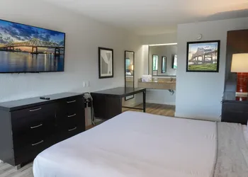 Boardwalk Suites Baton Rouge hotel thumbnail 8