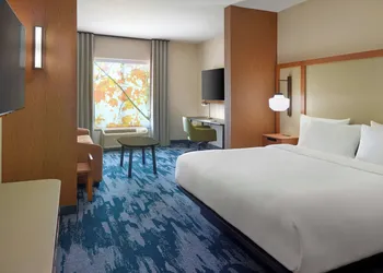 Fairfield Inn & Suites By Marriott Alpharetta Avalon Area hotel thumbnail 8