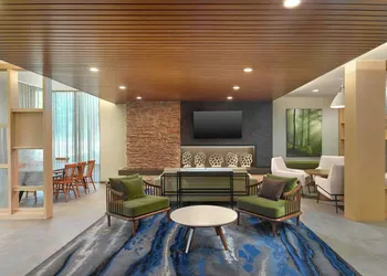 Fairfield Inn & Suites By Marriott Alpharetta Avalon Area hotel thumbnail 2