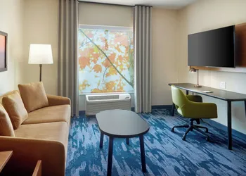 Fairfield Inn & Suites By Marriott Alpharetta Avalon Area hotel thumbnail 5