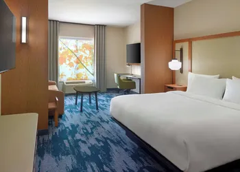 Fairfield Inn & Suites By Marriott Alpharetta Avalon Area hotel thumbnail 8