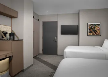 SpringHill Suites by Marriott New York Manhattan Times Square hotel thumbnail 6