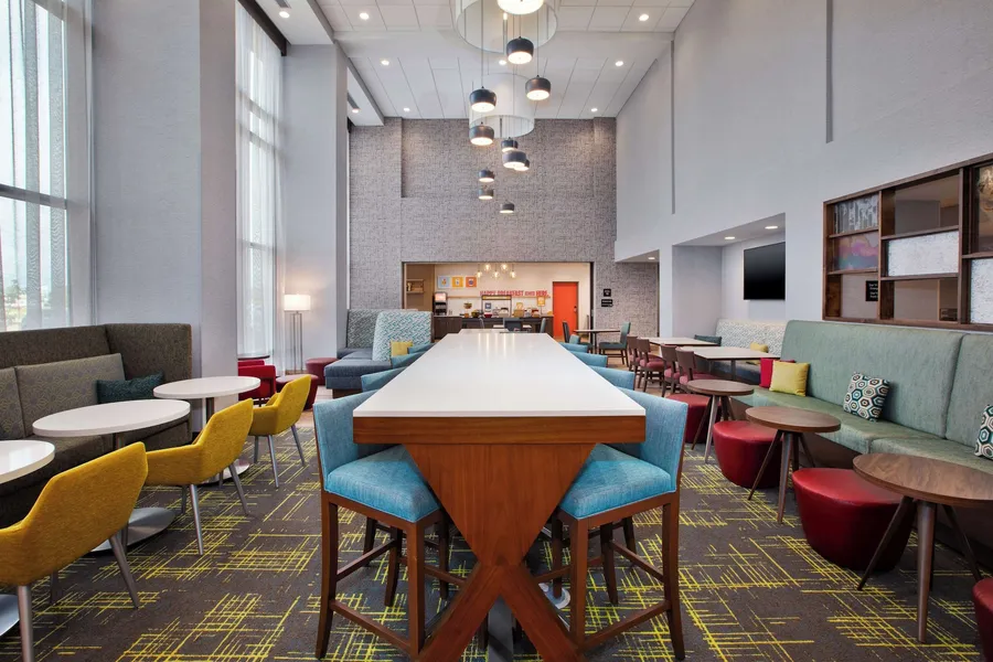 Hampton Inn & Suites By Hilton Indianapolis South Greenwood hotel detail image 2