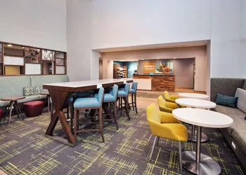 Hampton Inn & Suites By Hilton Indianapolis South Greenwood hotel thumbnail 3