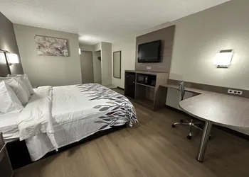 Red Roof Inn Richmond, VA – W Broad St hotel thumbnail 8