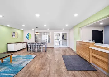 Woodspring Suites Fort Myers - Cape Coral hotel thumbnail 4