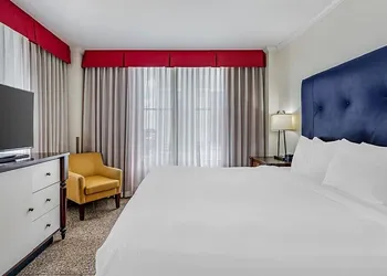 Bluegreen Downtown Nashville hotel thumbnail 8