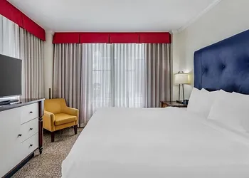 Bluegreen Downtown Nashville hotel thumbnail 8