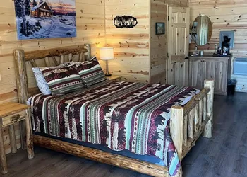 The Gold Mine Lofts hotel thumbnail 2